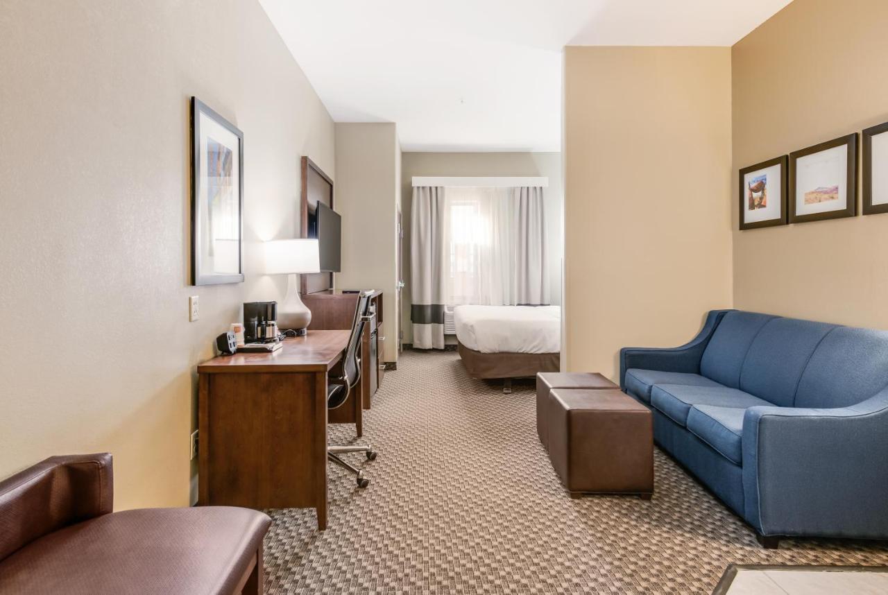 Comfort Suites Форт-Стоктон Екстер'єр фото
