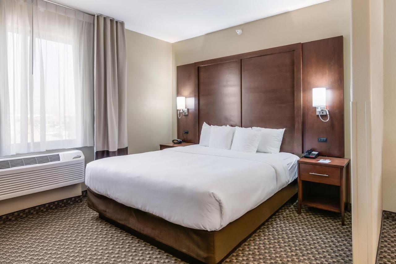 Comfort Suites Форт-Стоктон Екстер'єр фото