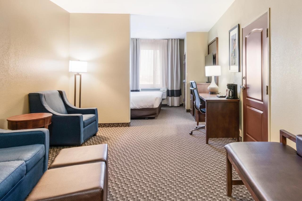 Comfort Suites Форт-Стоктон Екстер'єр фото