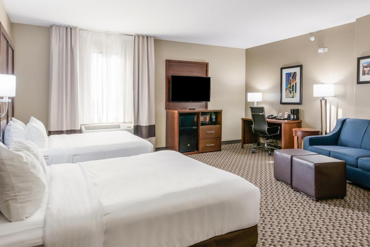 Comfort Suites Форт-Стоктон Екстер'єр фото