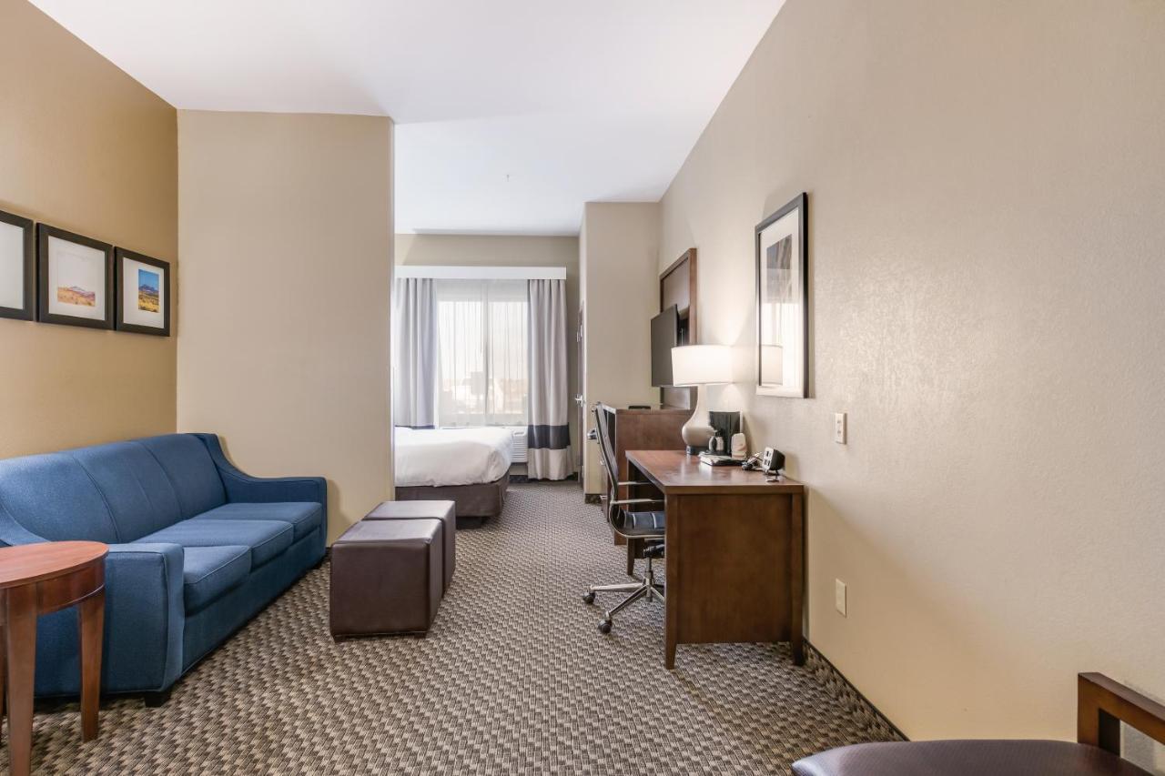 Comfort Suites Форт-Стоктон Екстер'єр фото