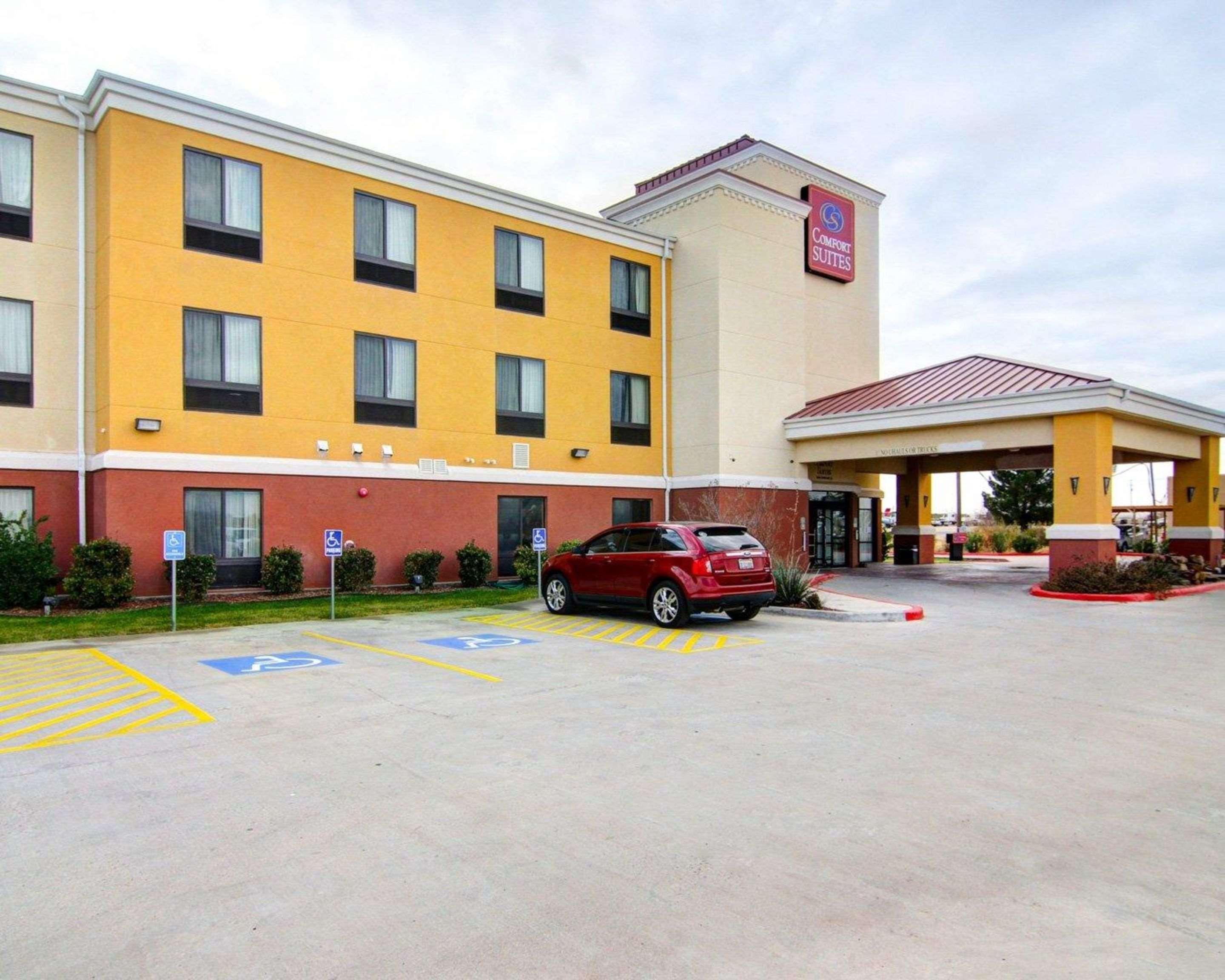 Comfort Suites Форт-Стоктон Екстер'єр фото